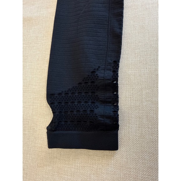 Gymshark Energy+ Seamless Leggings Womens Black High Waisted Eyelet Workout Yoga - Picture 5 of 9